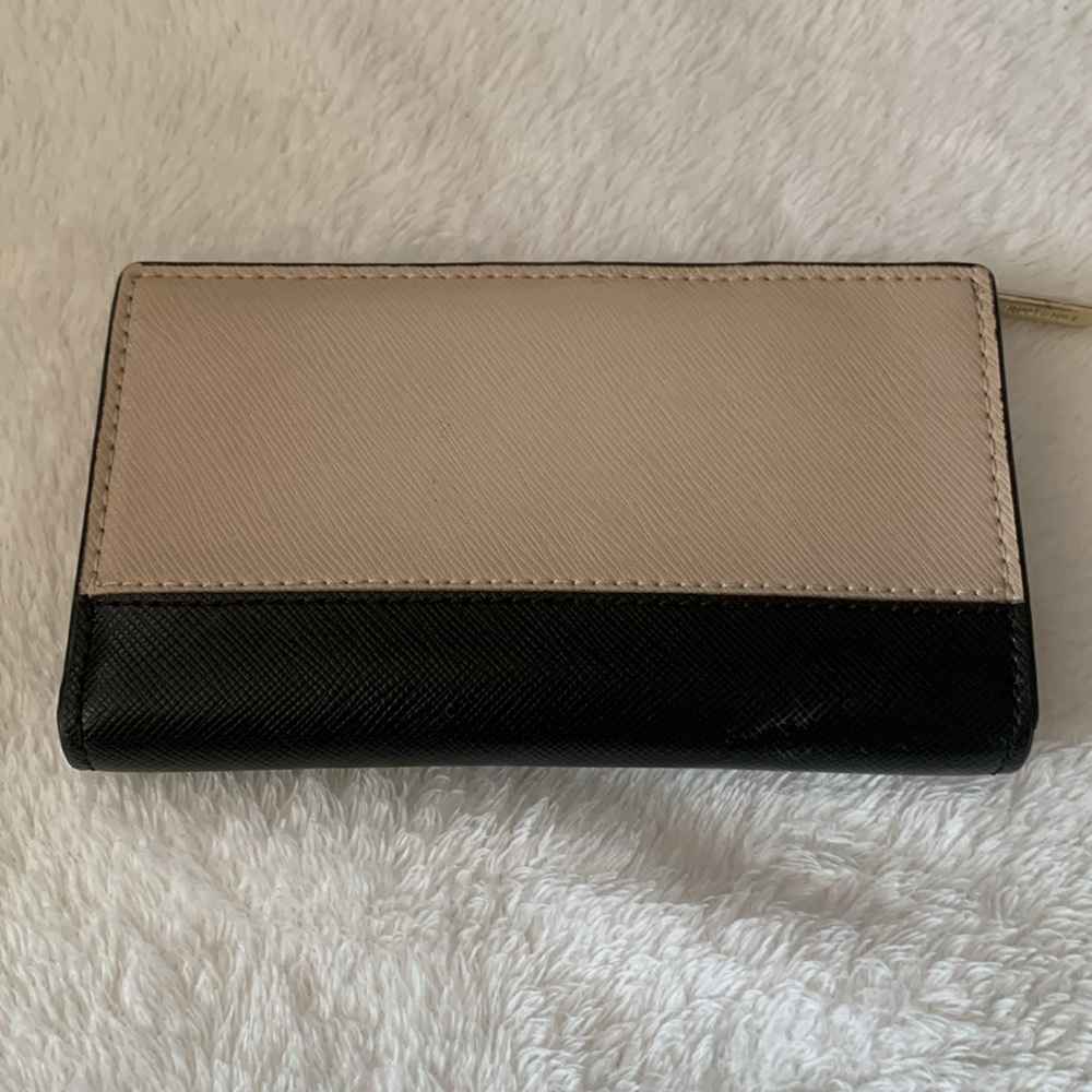 Kate Spade Wallet - Picture 6 of 15